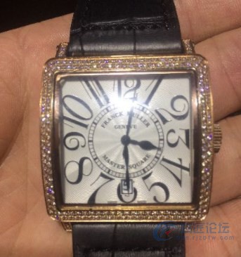 这块法穆兰手表是真的还是假的？