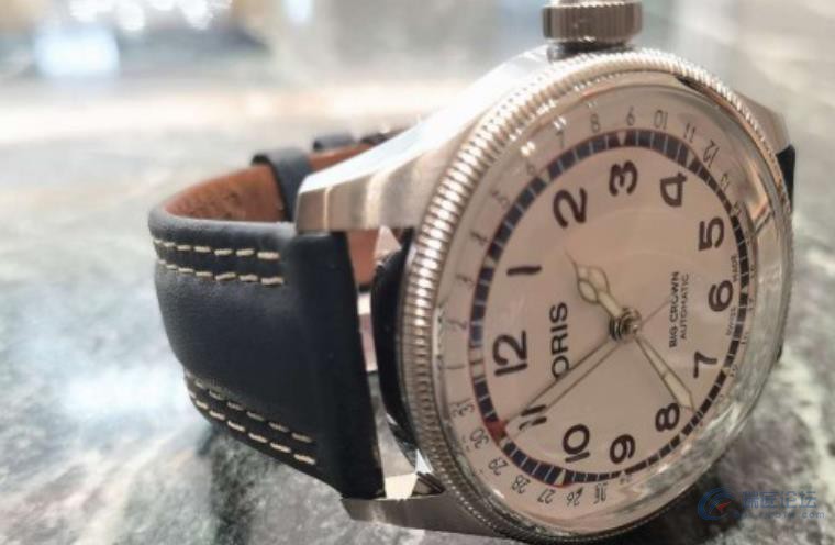 25岁的幸运：购买一块心仪许多的豪利时手表