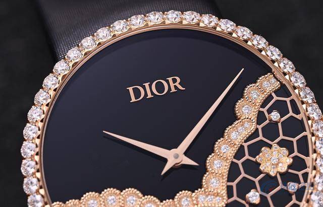 迪奥D de Dior Archi Dior 腕表，国内独家发售！